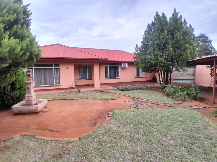 4 Bedroom Property for Sale in Kathu Northern Cape
